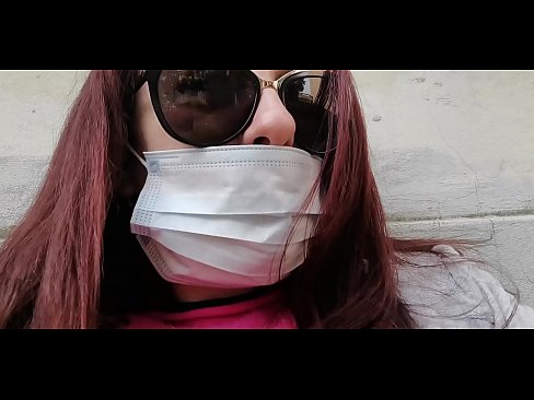 ❤️ Nicoletta se pomstí svému sousedovi a vyčůrá se mu do garáže (Speciál Covid19 Italská karanténa) ❤❌ Šukání video u nás cs.com-porn-mz.ru