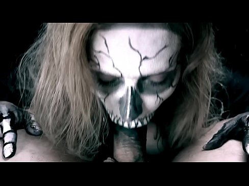 ❤️ Démonická holka kouří péro svou černou pusou a polyká sperma. ❤❌ Šukání video u nás cs.com-porn-mz.ru